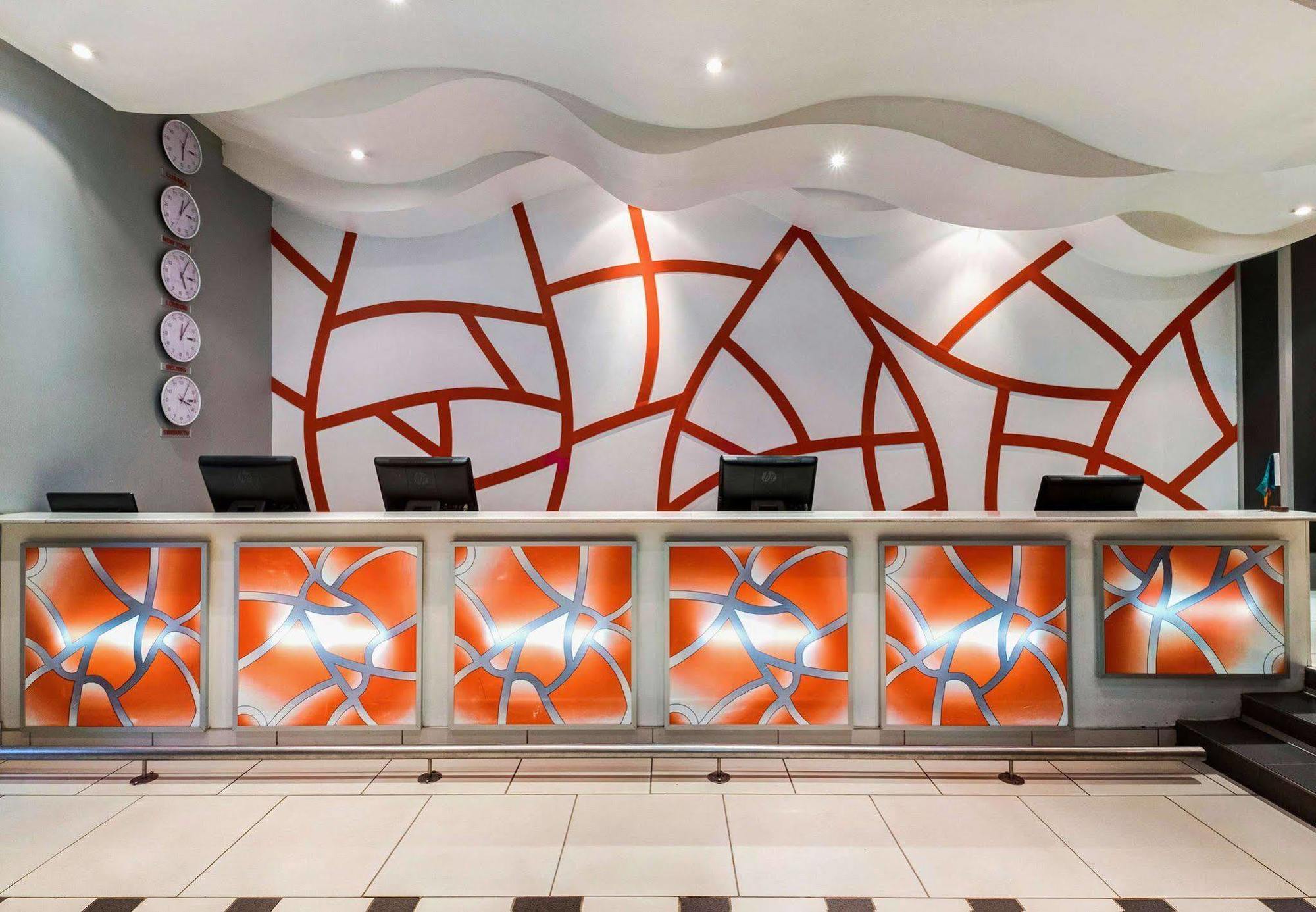 Protea Hotel Lusaka Cairo Road Екстер'єр фото